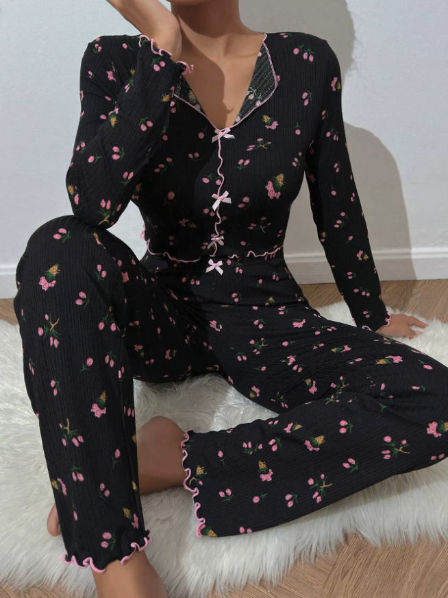 NO1211# Women Printed Long-Sleeve Pajama Set Wholesale
