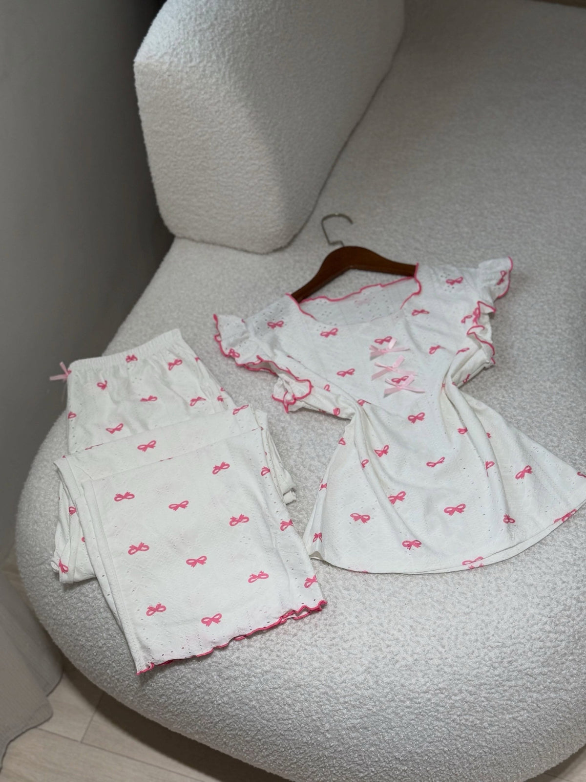 NO1284 women's bow print short-sleeve pajama set wholesale - image 2